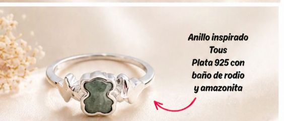 Anillo 1:1 inspirado Oso Plata .935 con baño de rodio y amazonita