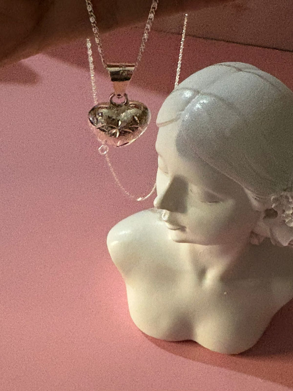 Cadena de Ojillo con llamador de ángeles corazón