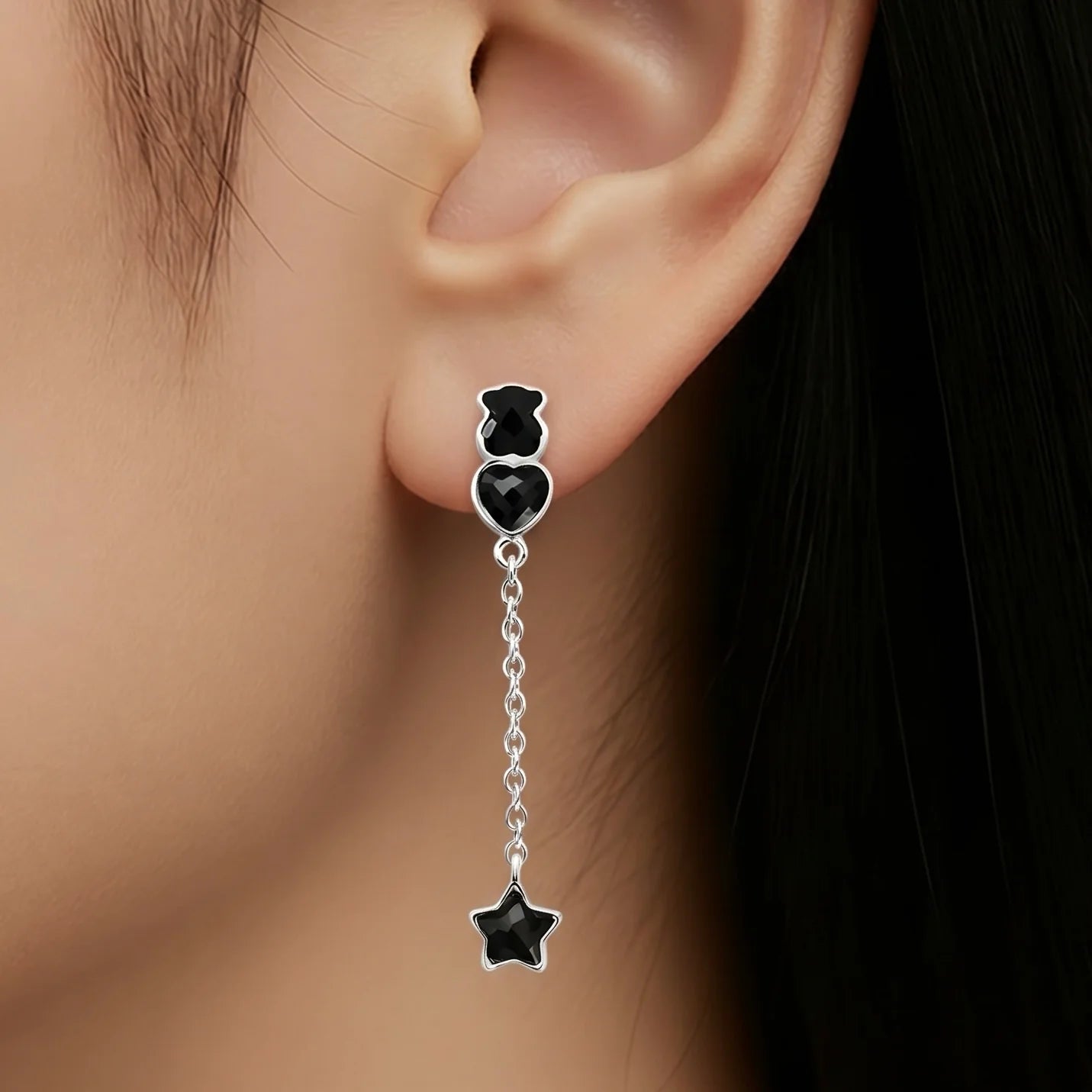 Arete Largos Osos 1.1 Con Corazón y Estrellas Piedra Onix, Plata 925 Con Baño de Rodio