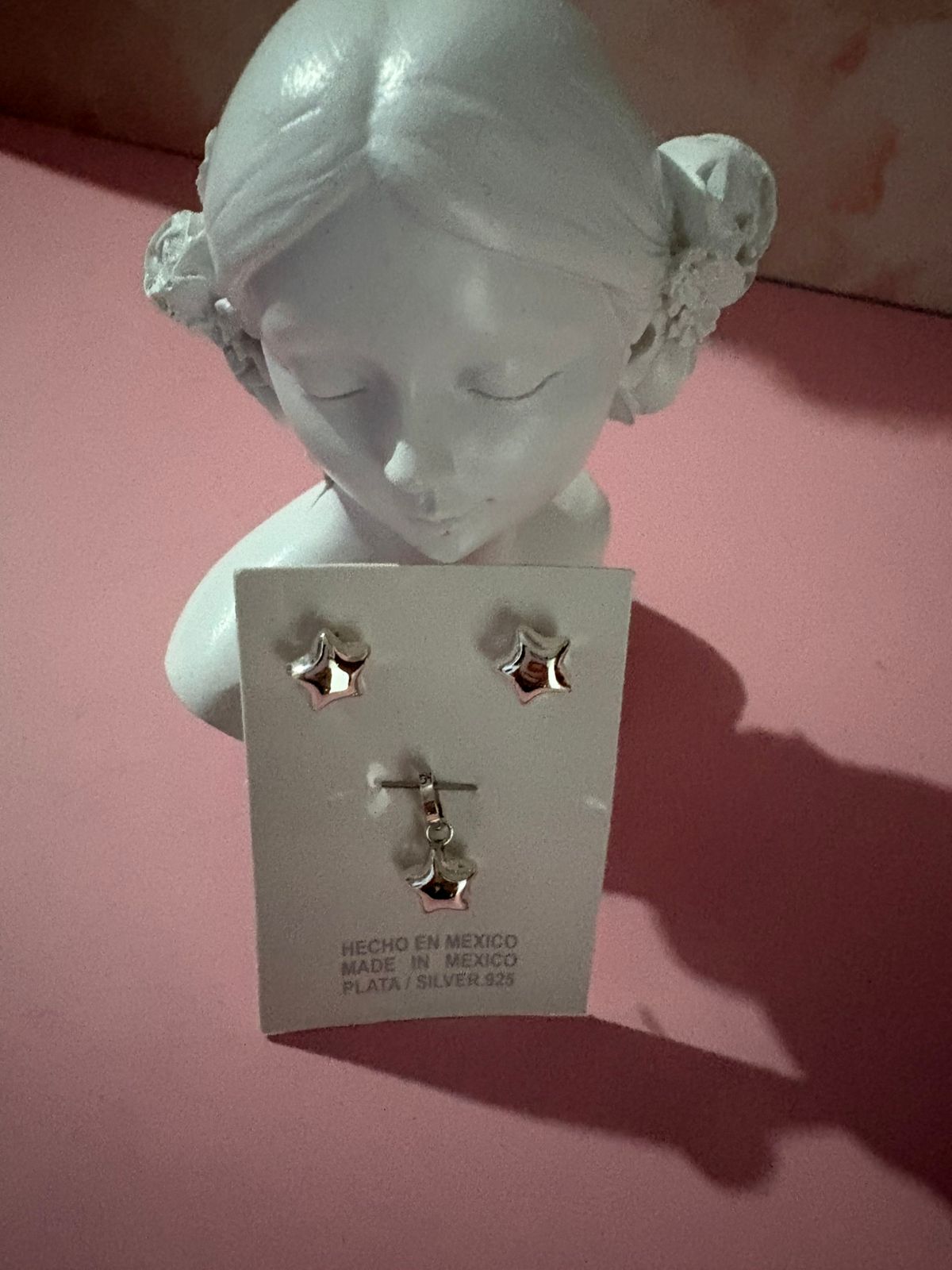 Set de aretes y dije estrella bombeada plata 925